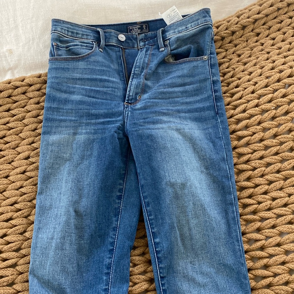 Abercrombie ultra high rise skinny